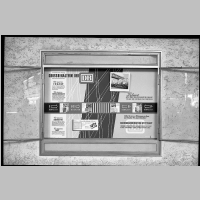 HBF_Werbeschaukasten_06-10-1952 .jpg